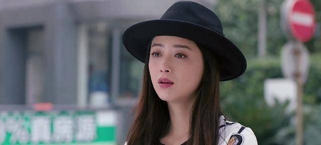长期缺钱的女人,身上的"痕迹"很明显