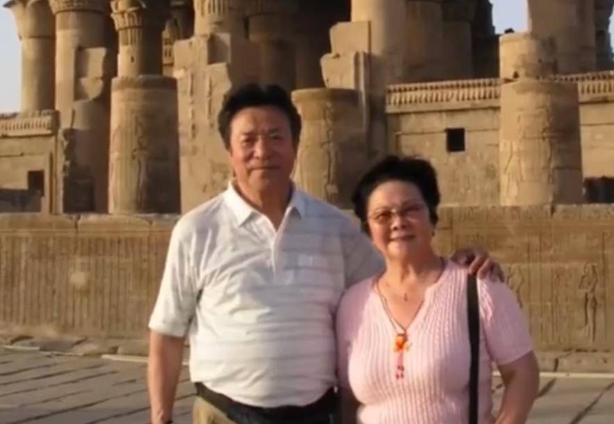 歌唱家李光羲去世,与妻子风雨65年有笑有泪,三个女儿皆人中龙凤