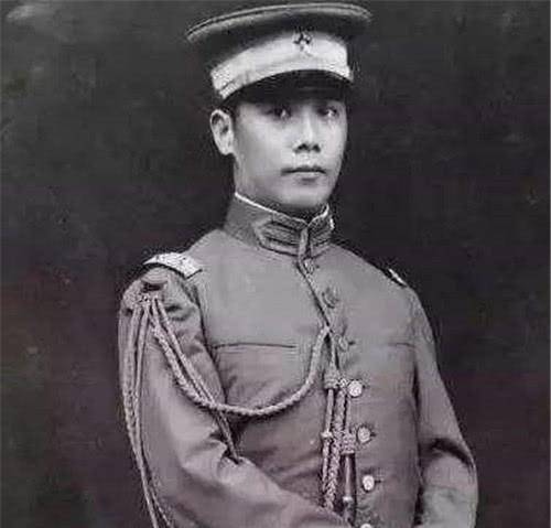 他是中国最后一位"太子",晚年饭都吃不起,天天菜帮子配窝窝头_袁克定