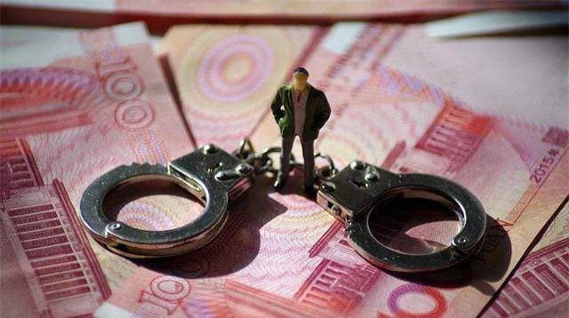 1995年女子恩将仇报,8个月令4人遇难,被捕后翻供,法院:死刑