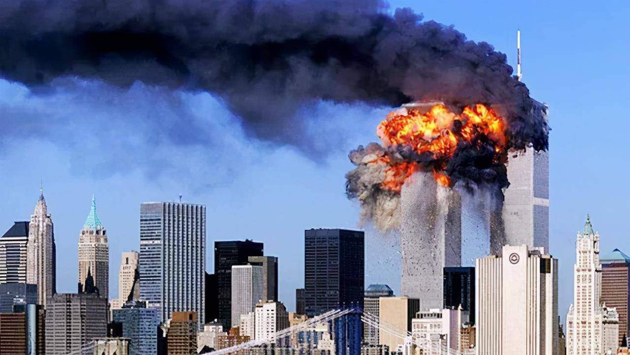 911飞机上一位华裔空姐,在人生最后20分钟,留下了一份录音