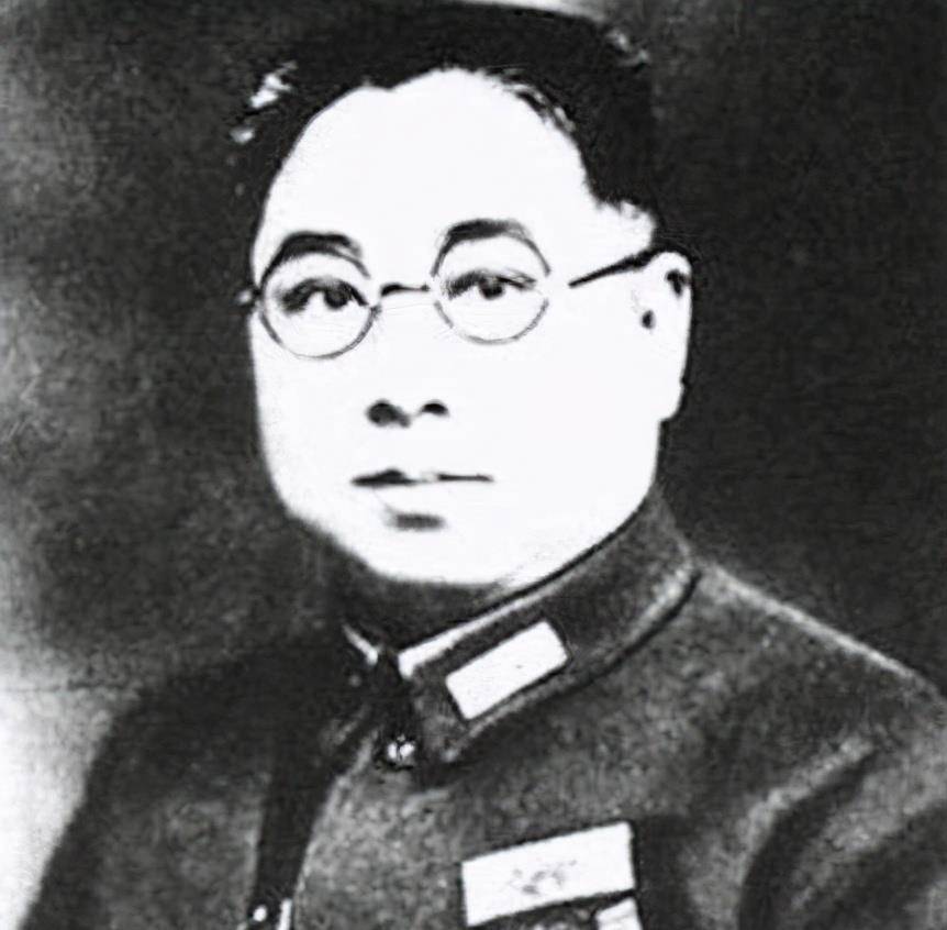 李聚奎:曾任红一师师长,杨得志上将的上司,却没参加55年授衔