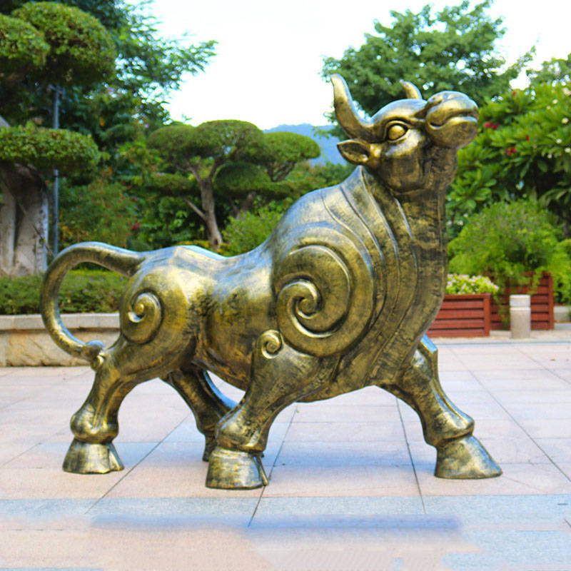 玻璃钢动物仿铜牛雕塑 仿真抽象景观摆件