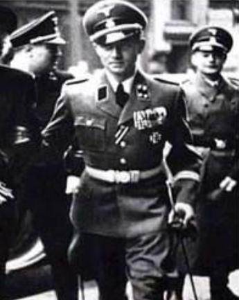 王牌特工阿贝尔,纵横谍海30年,却被一个酒鬼终结了间谍生涯