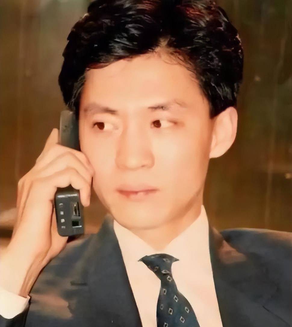 大哥大_蜂窝煤_手风琴