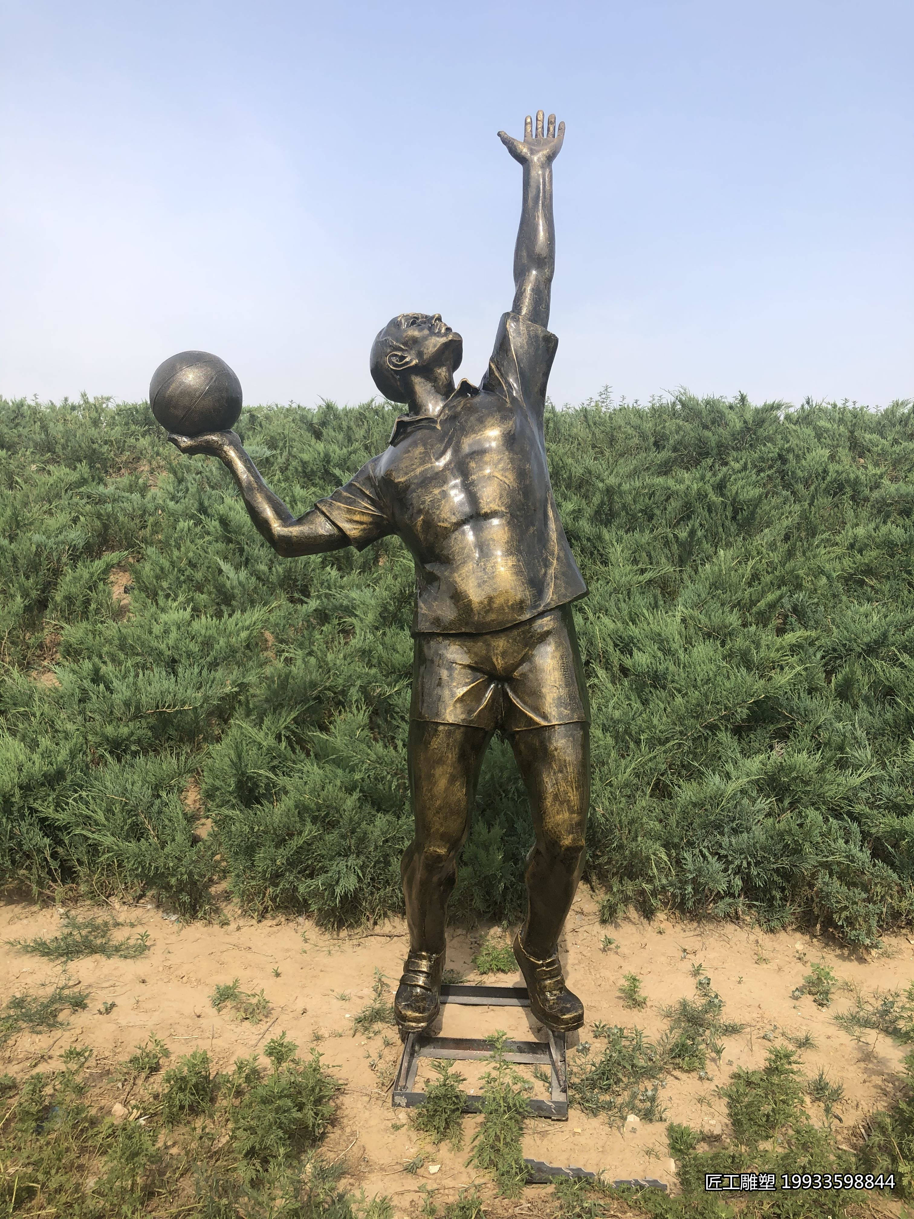 玻璃钢仿铜体育运动人物雕塑 体育主题摆件装饰