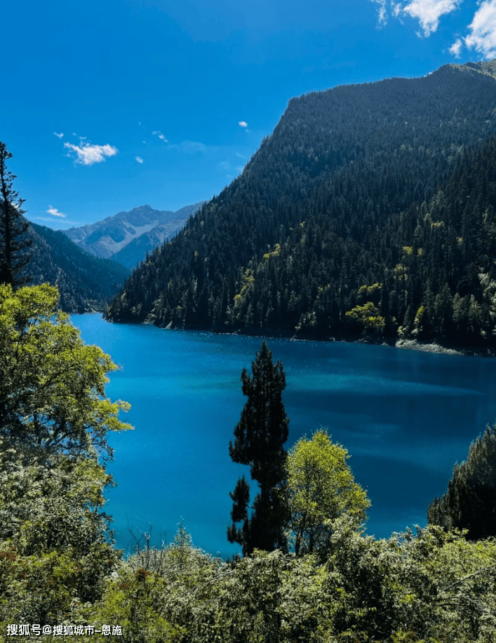 四川稻城亚丁当地报团六天五晚行程路线及费用开销,良心推荐,值得一看