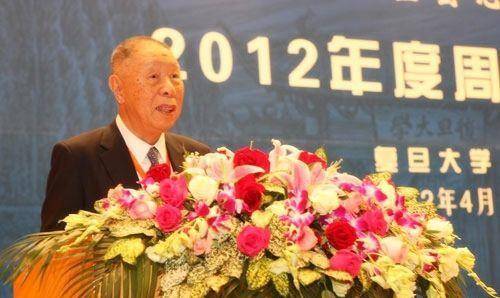 哥哥去世,遗产全部给弟弟;弟弟退休,又将千亿资产留给哥哥儿子_陈曾焘