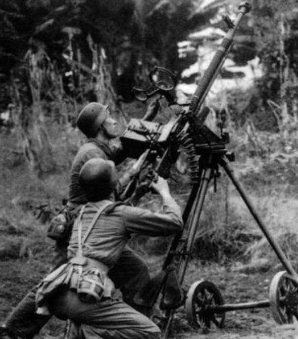 德国军人"头之重器":一代经典m35,和中国军队的"不舍情缘"