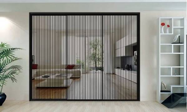 门窗夹丝玻璃受人青睐,那么ta用在哪里比较合适?_图案_定制_产品