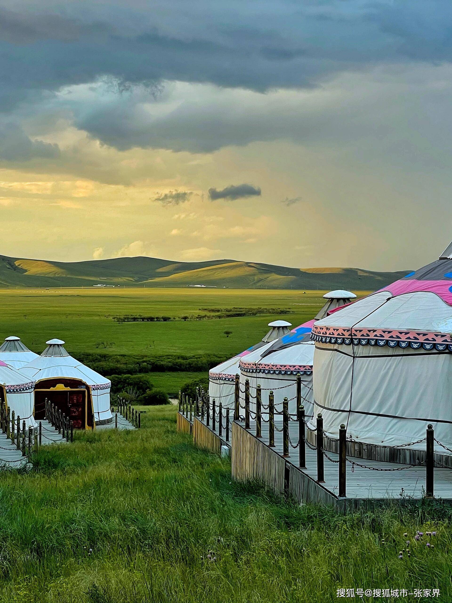 暑假跟朋友去内蒙古五天四晚要花多少钱,内蒙古旅行行程避坑攻略篇!