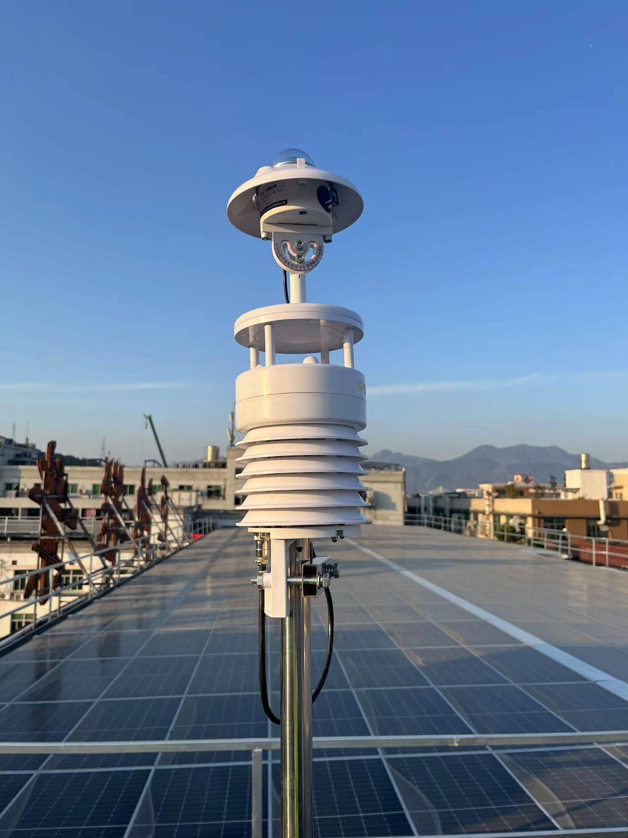 光伏环境监测仪:智能监控,助力绿色能源稳定发电