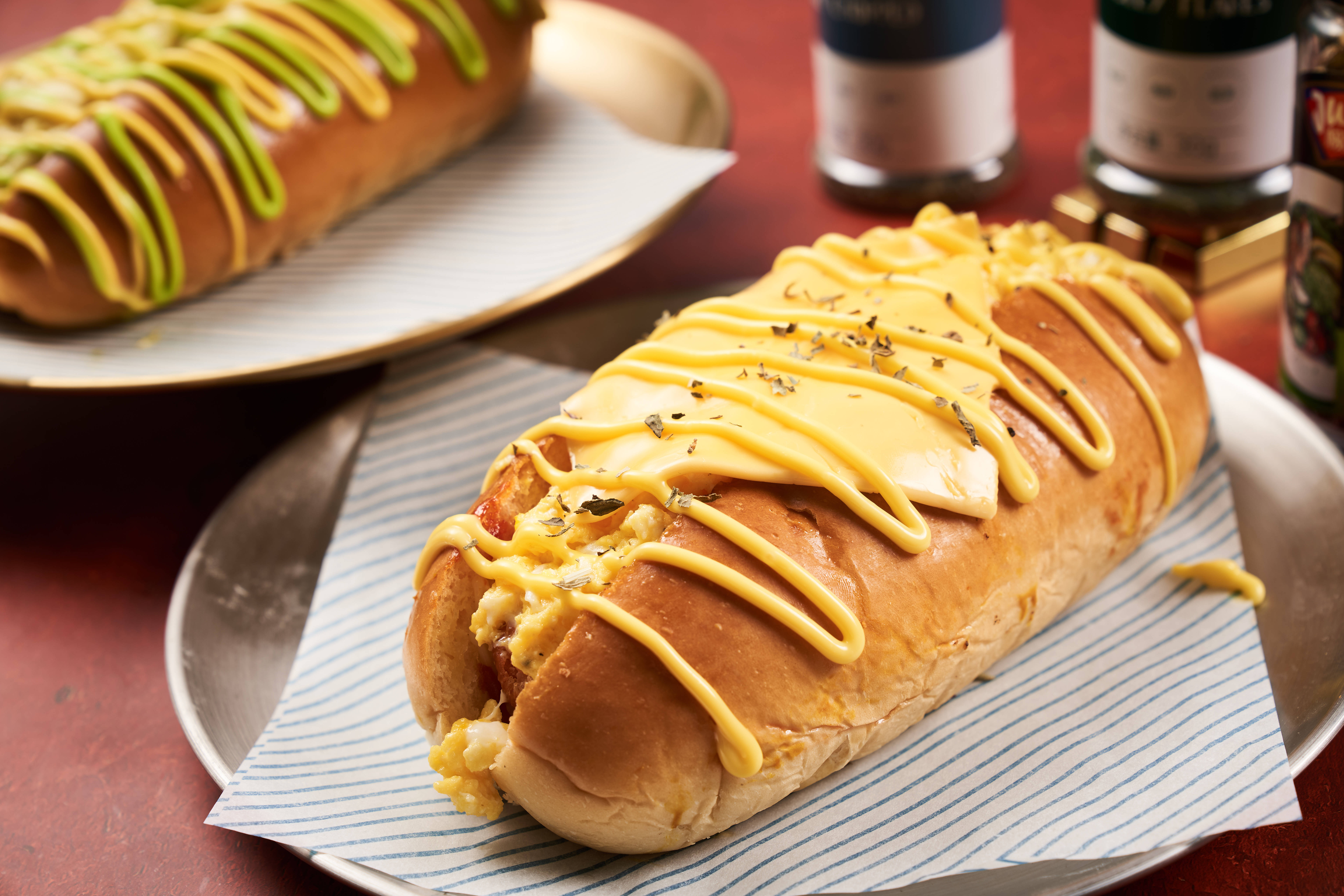 爱辛巴热狗汉堡,它是一种生活艺术,一个品质追求的化身,更是这样紧张