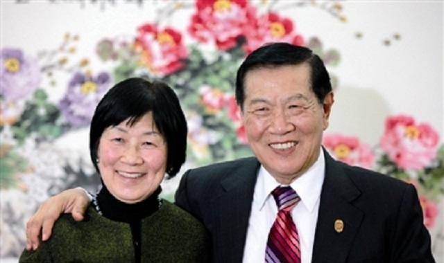 "当代福尔摩斯"李昌钰,破解六千多起案件,81岁迎娶63岁女老板