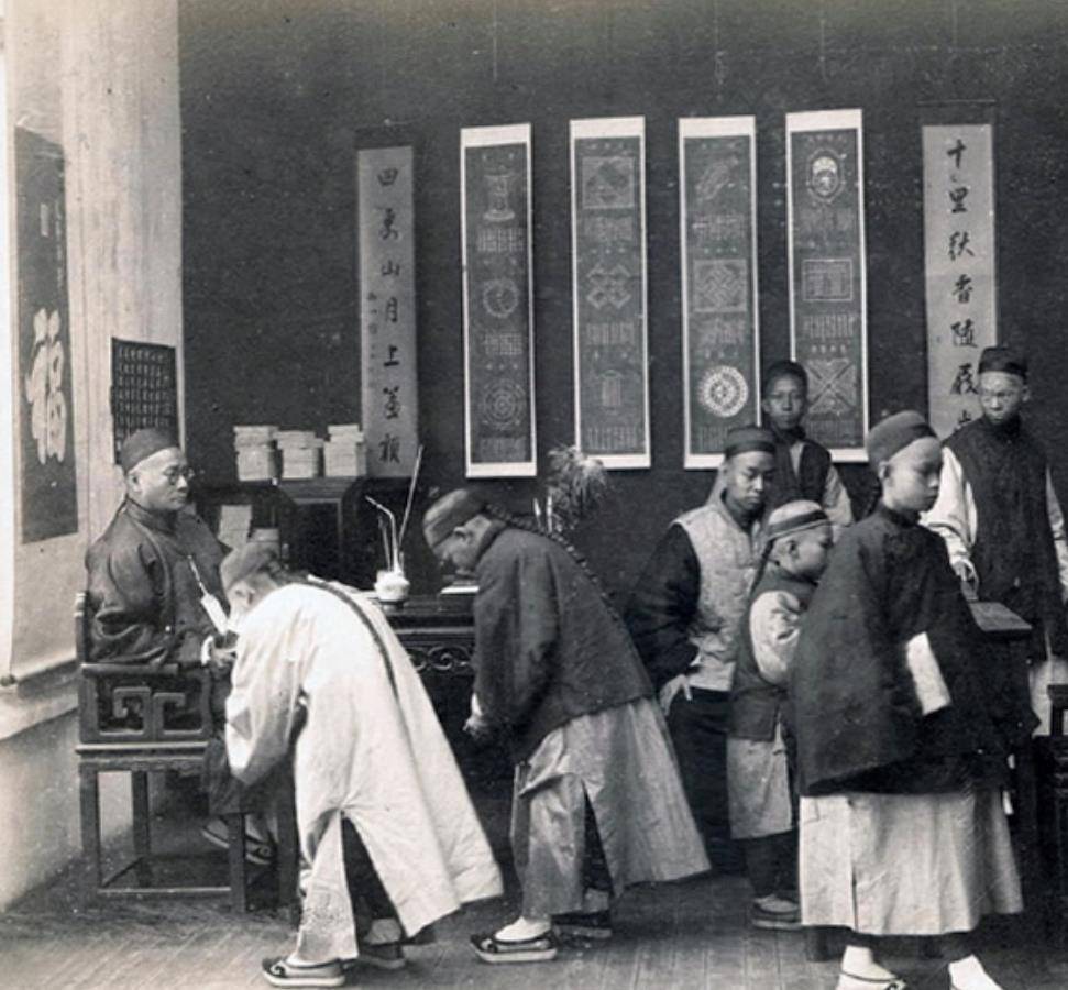 晚清老照片:李鸿章的金陵机器制造厂,威风凛凛的世袭将军!