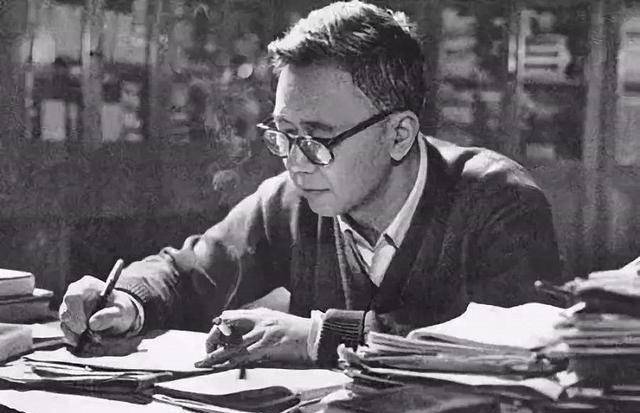 国家重点培养的天才,出国前立誓学成报国,如今娶外国妻子入美籍_尹希