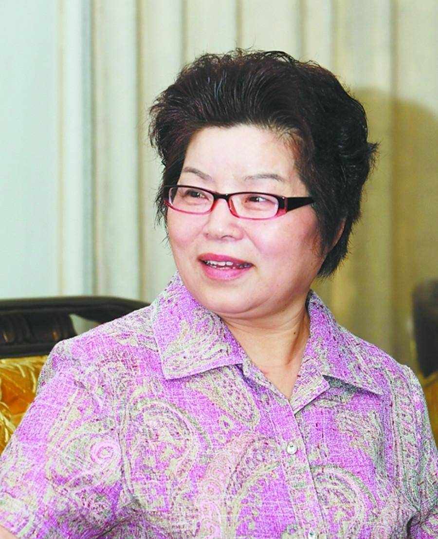 焦守云二儿子焦跃进,他应该是焦家孩子中最接近父亲工作岗位的孩子.