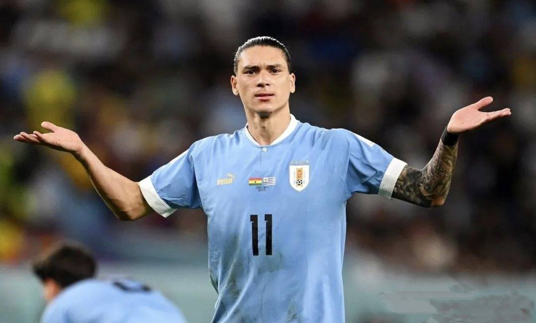 利物浦锋线尖刀努涅斯 乌拉圭国家队小王子 俱乐部的金靴