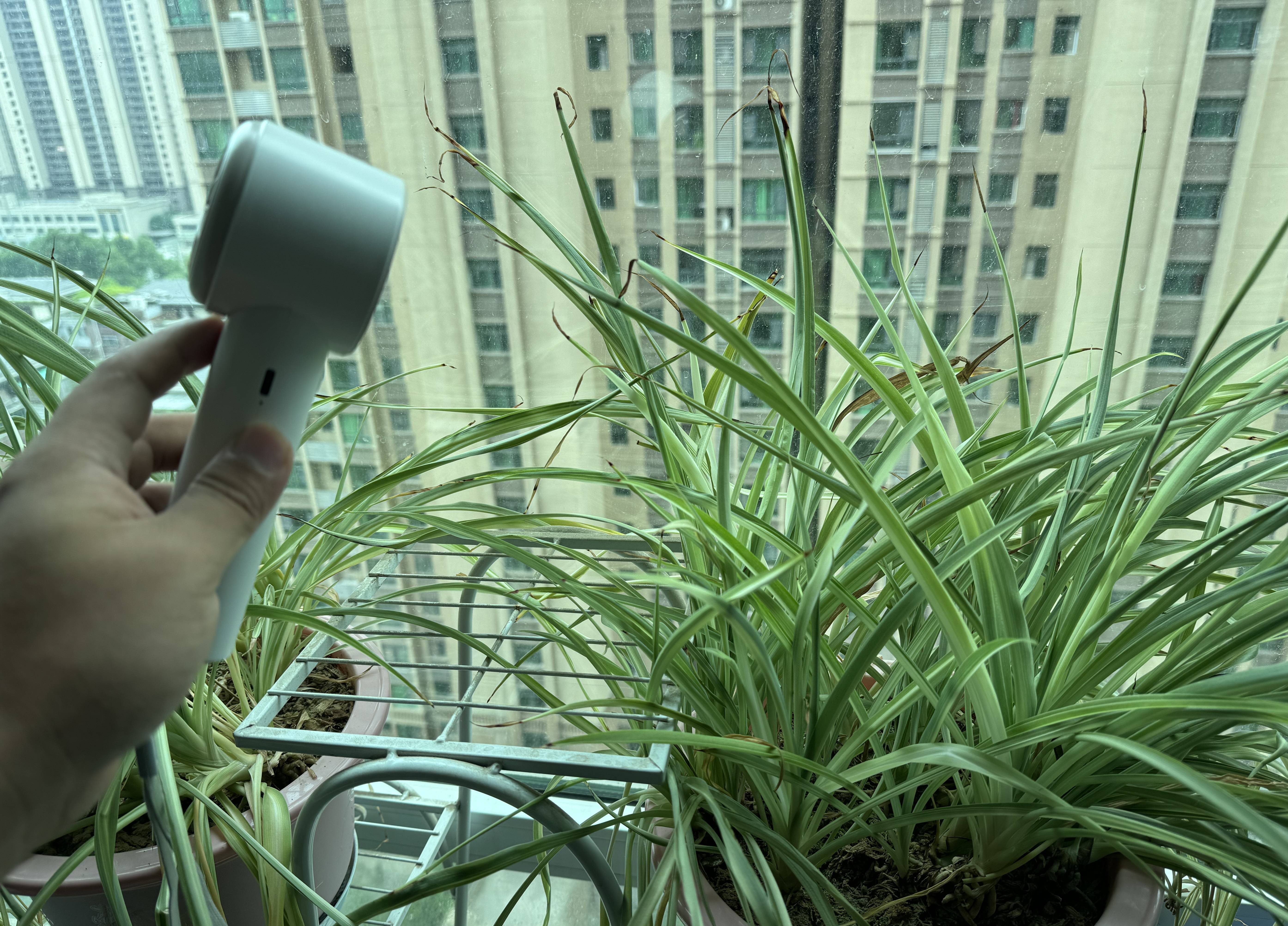 夏日必备神器:西圣Wind手持小风扇体验分享