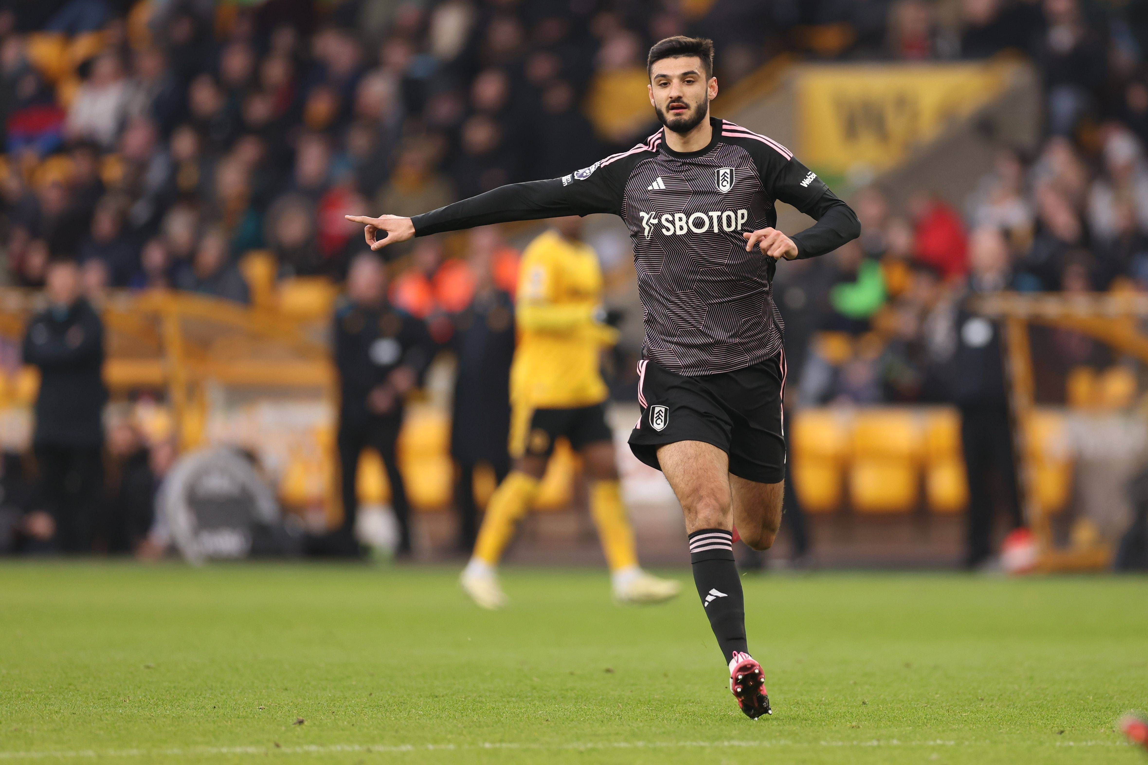 米兰体育报:埃弗顿转会传闻背后的现实挑战