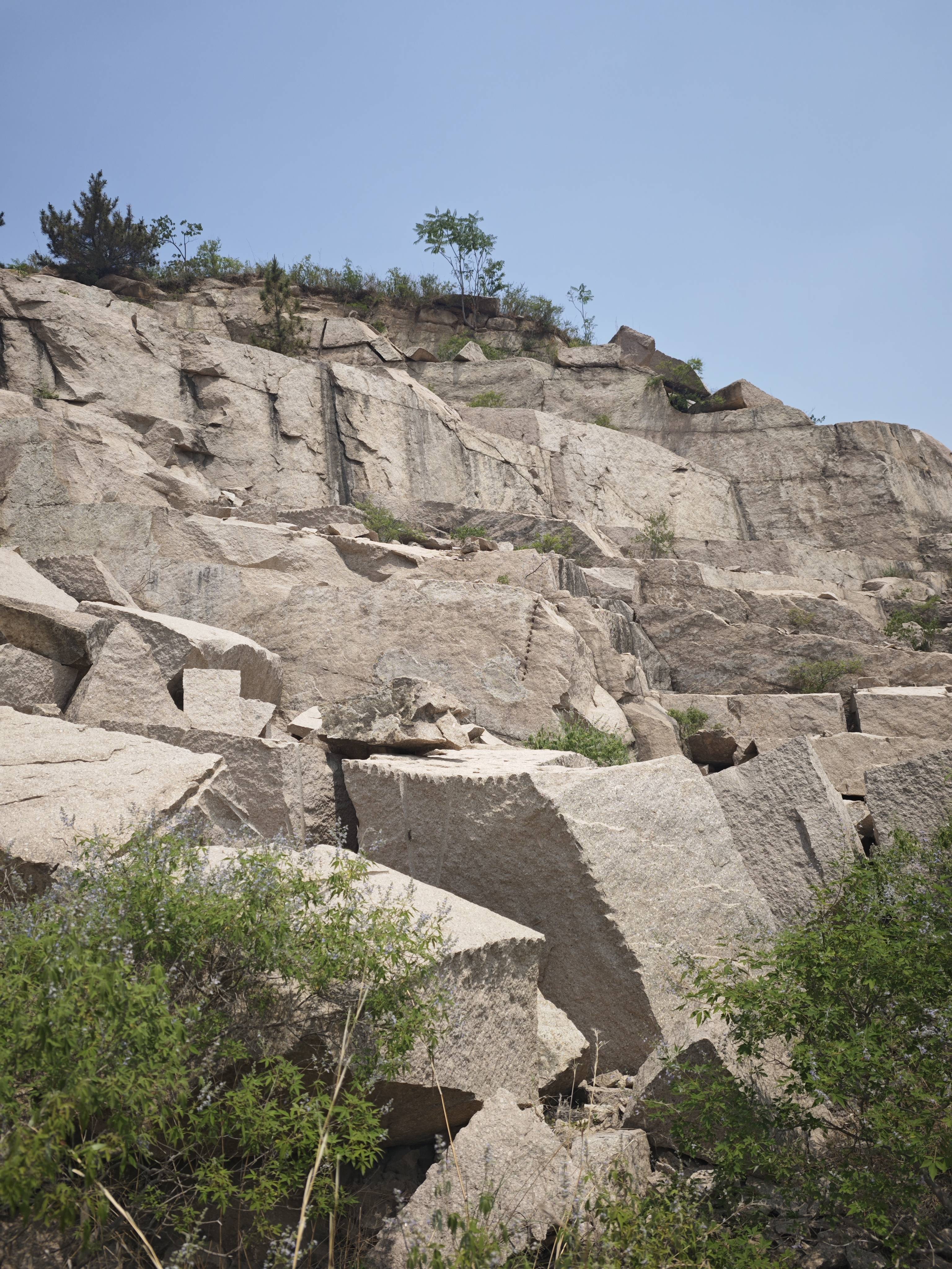 雄奇瑰丽虎头崖(叟崮)