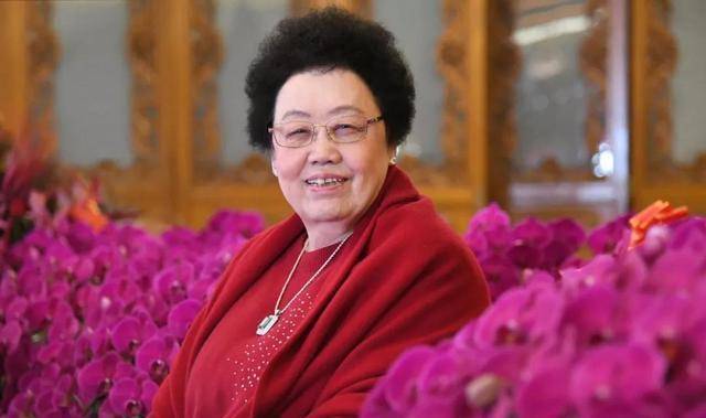 中国女富豪嫁给唐僧,北京整条街都是她的,更让人敬佩的是这件事