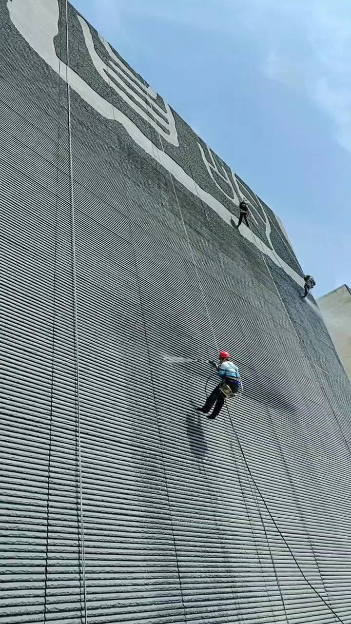 上海外墙出檐口多蜘蛛人吊绳作业