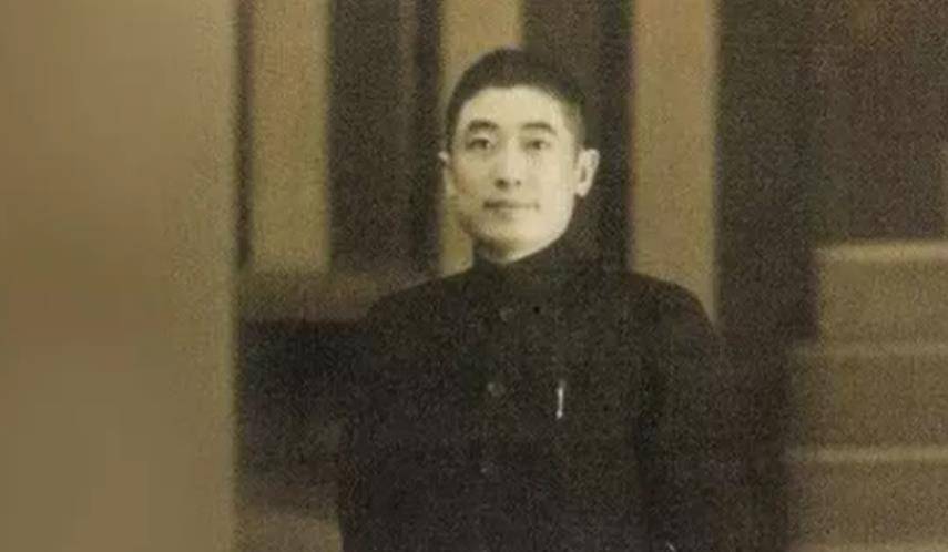 戴安澜殉国后,夫人捐出所有抚恤金,老部下愧疚半生不敢见戴家人