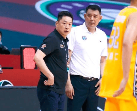 锁定193后卫舍弃他,陈培东11个三分52