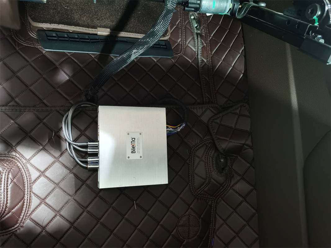 畅快的音乐享受 武汉歌德大众辉昂汽车音响改装