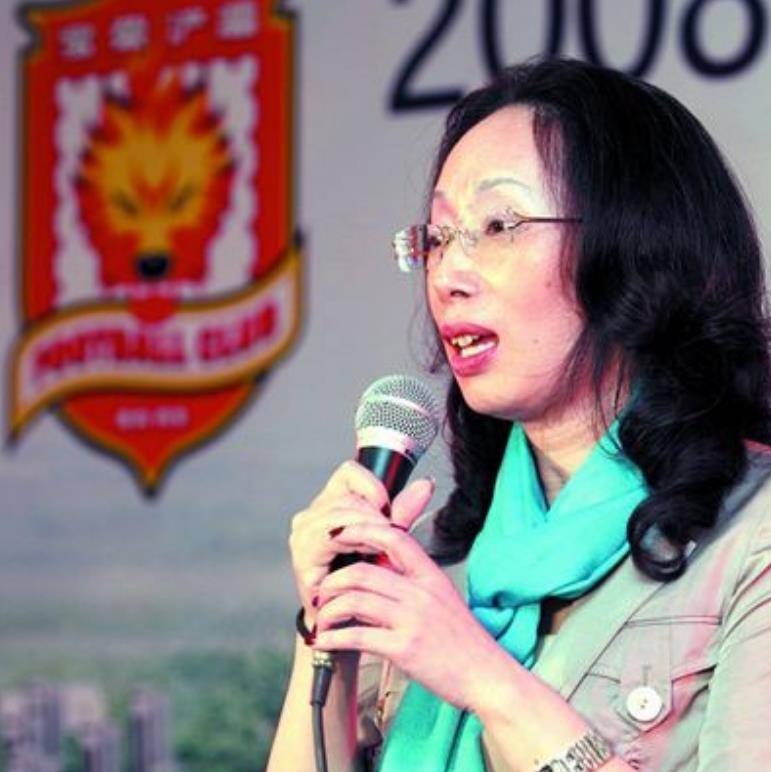 黑龙江女首富戴秀丽,95亿身价却惨遭离婚,丈夫直言:厌倦太富裕