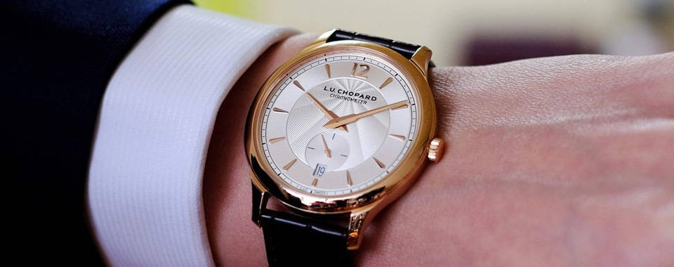  p>如今很多人入手表多是作为饰物,作为配饰的腕表,外观维护固然重要