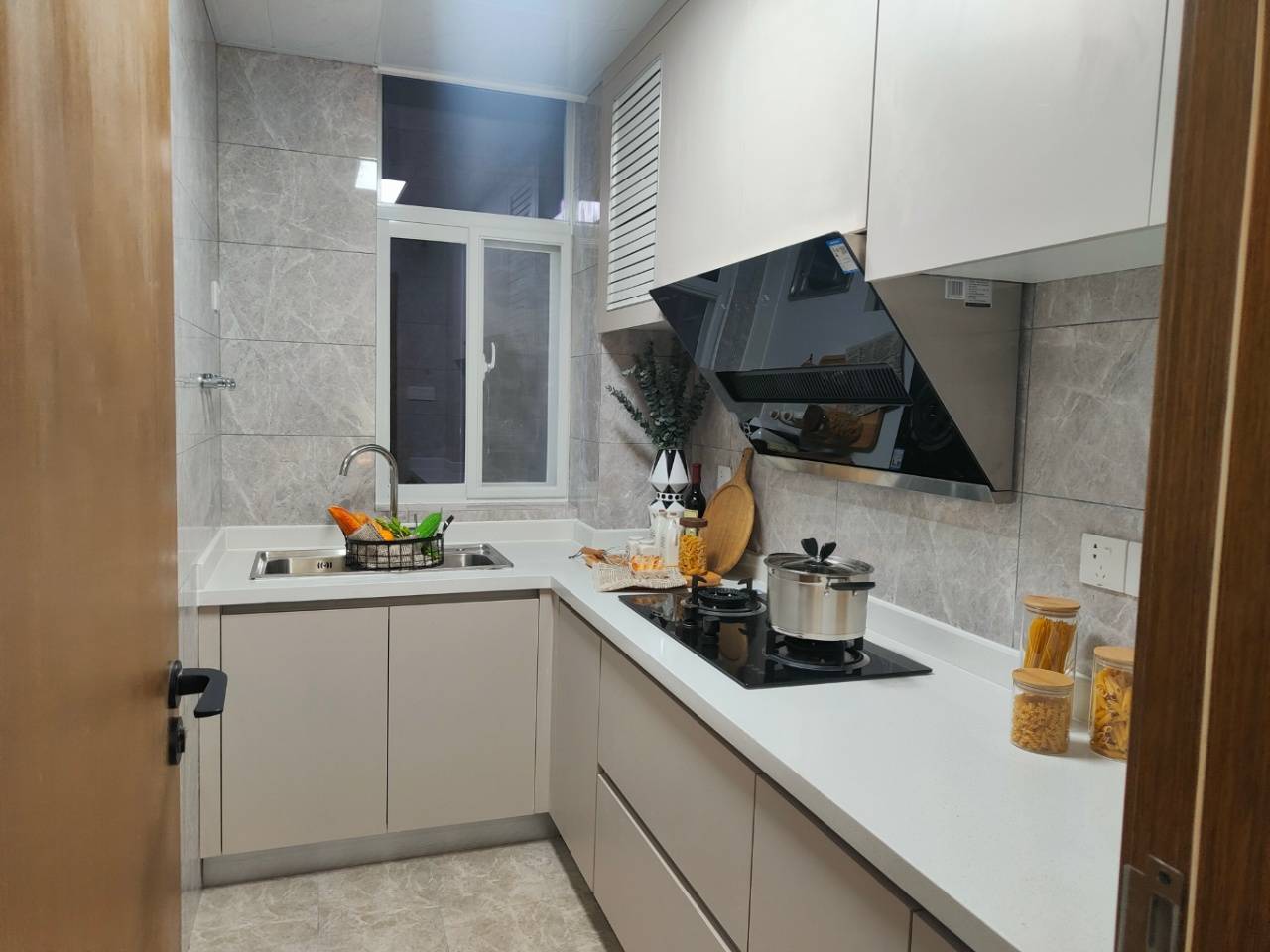 西安枫林壹品买房攻略/规划图/配套纯熟/优惠信息/装修效果图