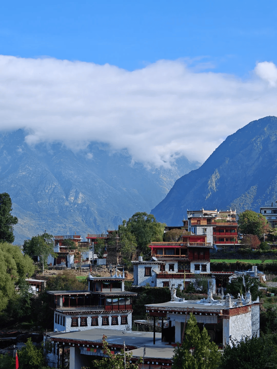 走!暑假毕业旅行带您去川西人少景美5天4晚的旅游路线