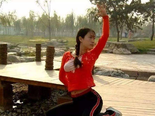 16年前的芙蓉姐姐,曾遭全网嘲笑谩骂,如今43岁身家上亿