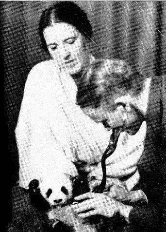 露丝·哈克尼斯_苏琳_美国