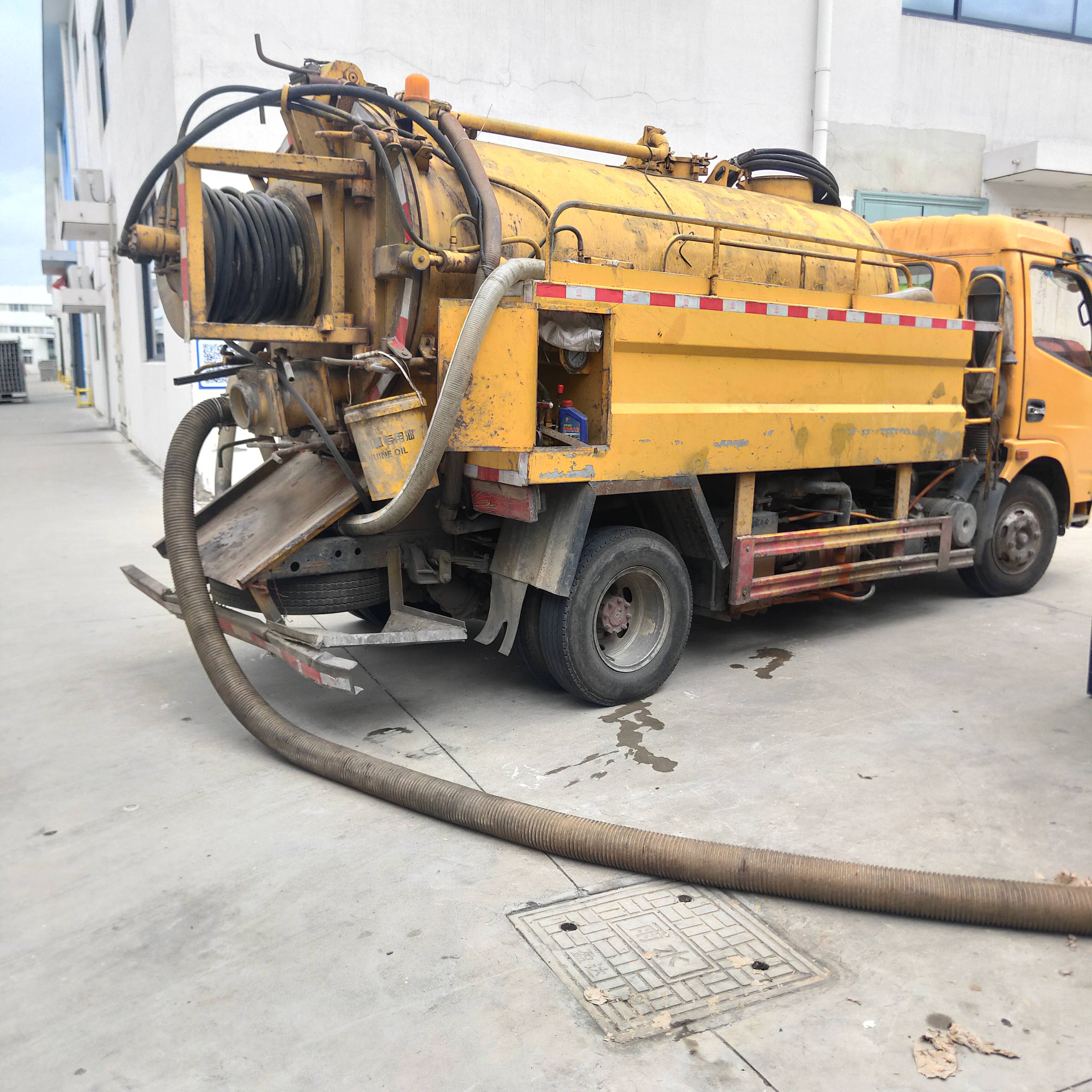 常熟张桥镇环卫所抽粪68269919