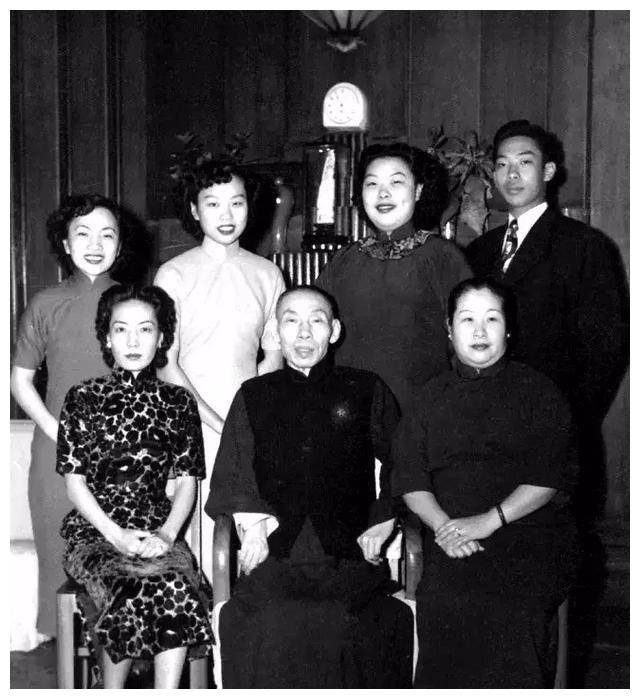 "民国人精"杜月笙:晚年为何如此凄凉?孟小冬到老才知道被骗