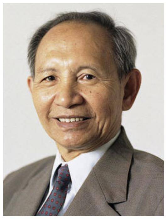 2021年5月6日逝世,享年85岁.(1936年9月10日—2021年5月6日)刘兴土院