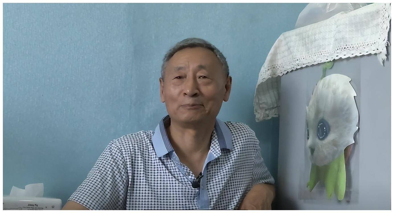 64岁大爷勇敢追爱!相中女神,非她不娶:别走了,睡我这儿吧