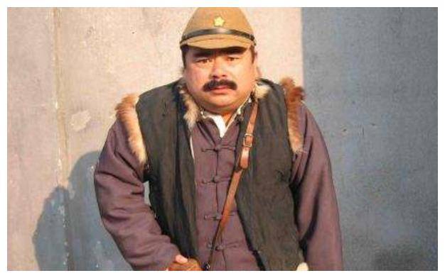 汉奸送新四军20万银元,战后官至副师级,建国后差点被枪毙