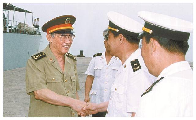 从贫农的儿子到国家上将,王瑞林将军用他自身的经历告诉我们,只要肯