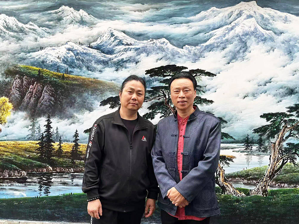 (中国著名画家,北京国画艺术家协会副会长,中国徐悲鸿画院山水创作室