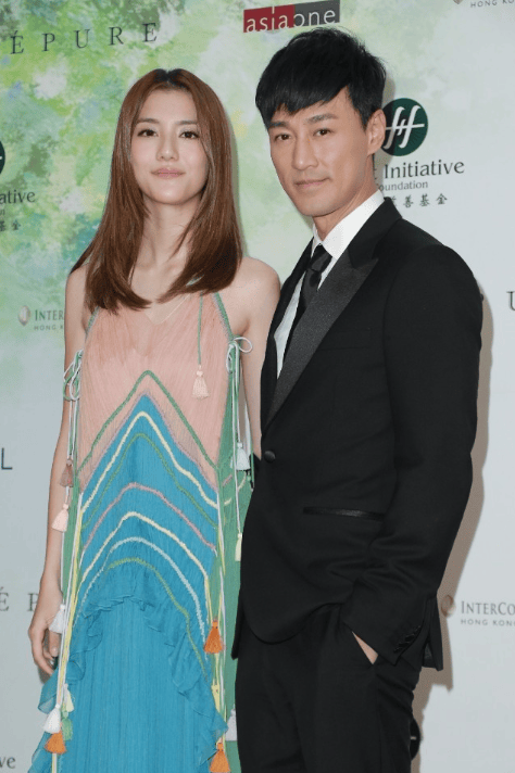 前女友跟别人成婚,被记者问婚礼一事,林峯尴尬回应:我不答了