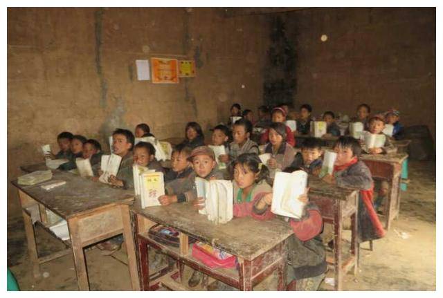 都不年轻了吧_小时候_小鞭_瓜棚
