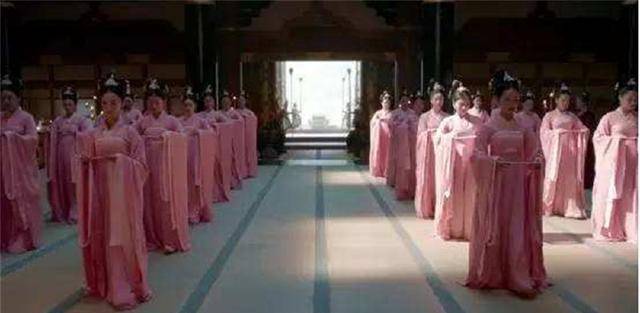 自古皇家生活优越,每次选秀时,为何那么多普通女子怕被选进宫?