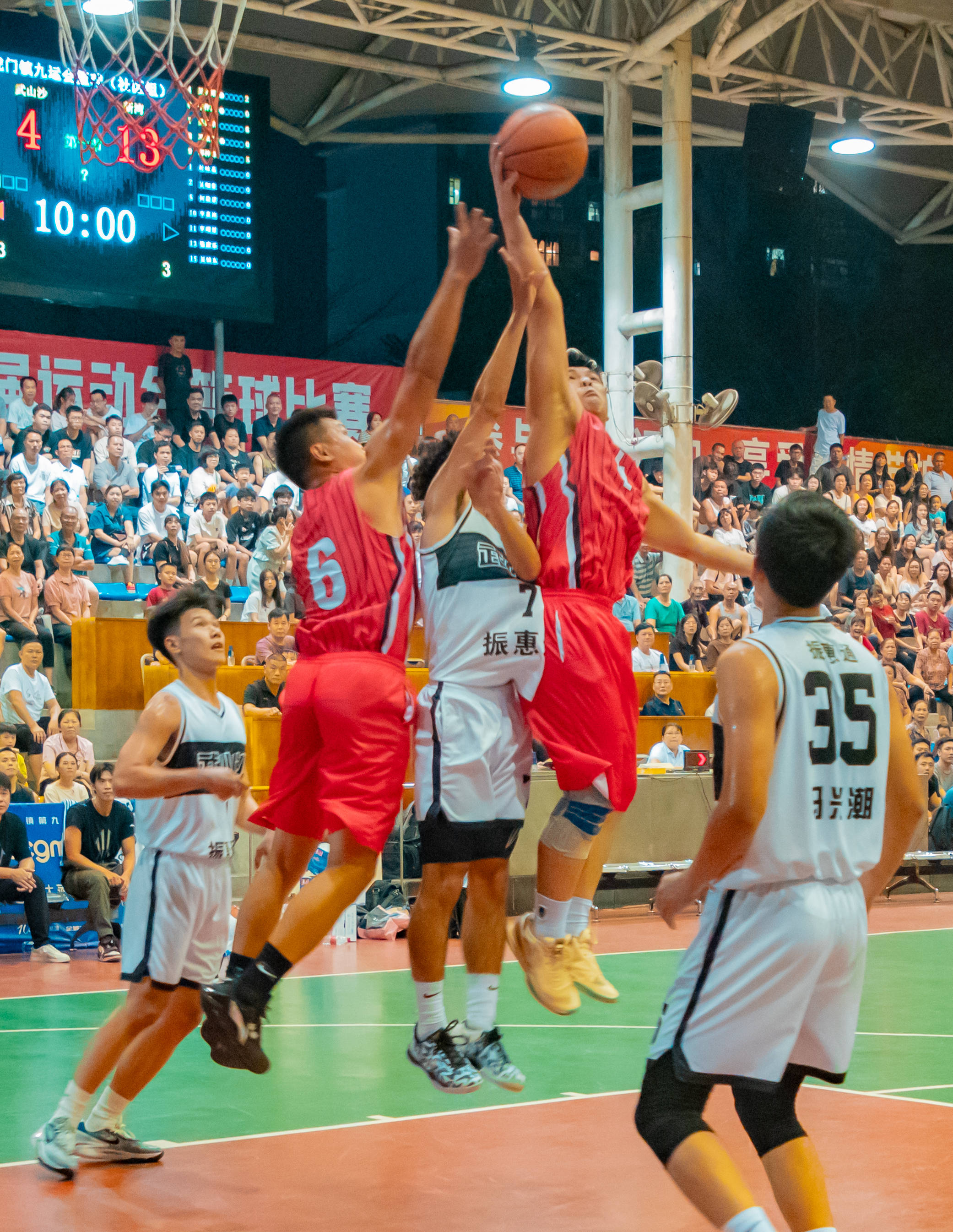 新湾队荣获东莞市虎门镇第九届运动会社区组篮球赛冠军