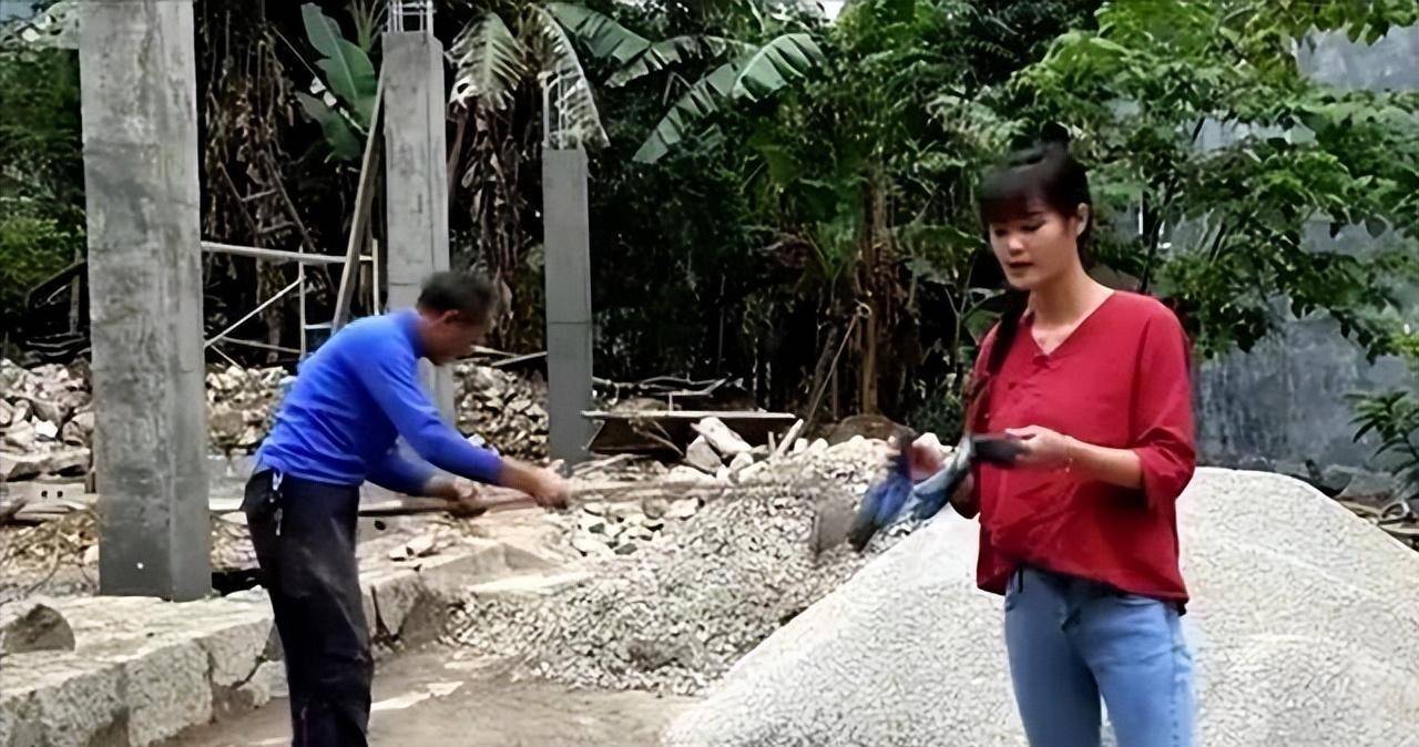 名副其实的"超生游击队"!21年间生15个孩子,夫妻创造人间奇迹