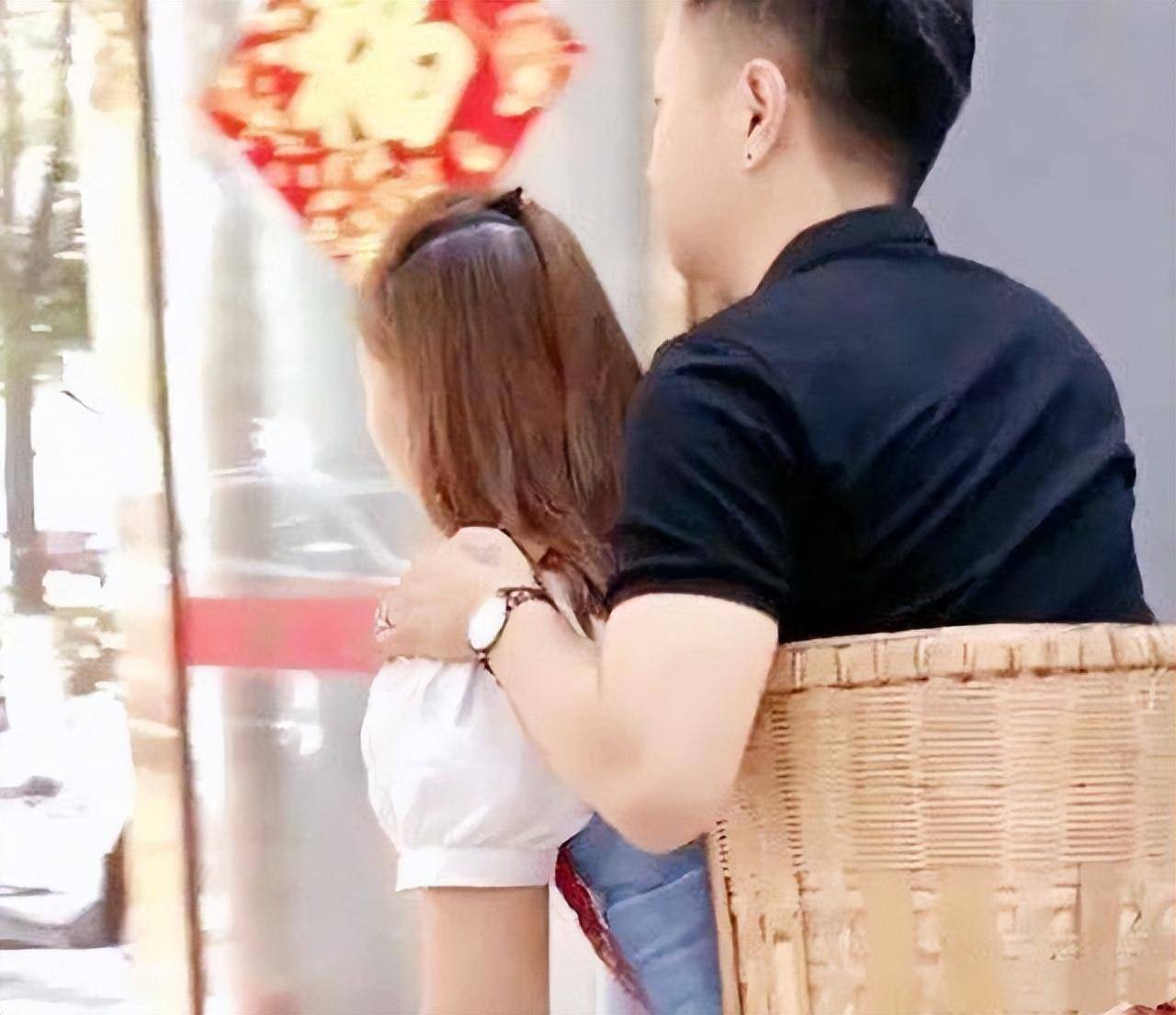 回顾"连体夫妻"爆红后,无腿男抛弃断臂妻子,如今二人生活怎样了