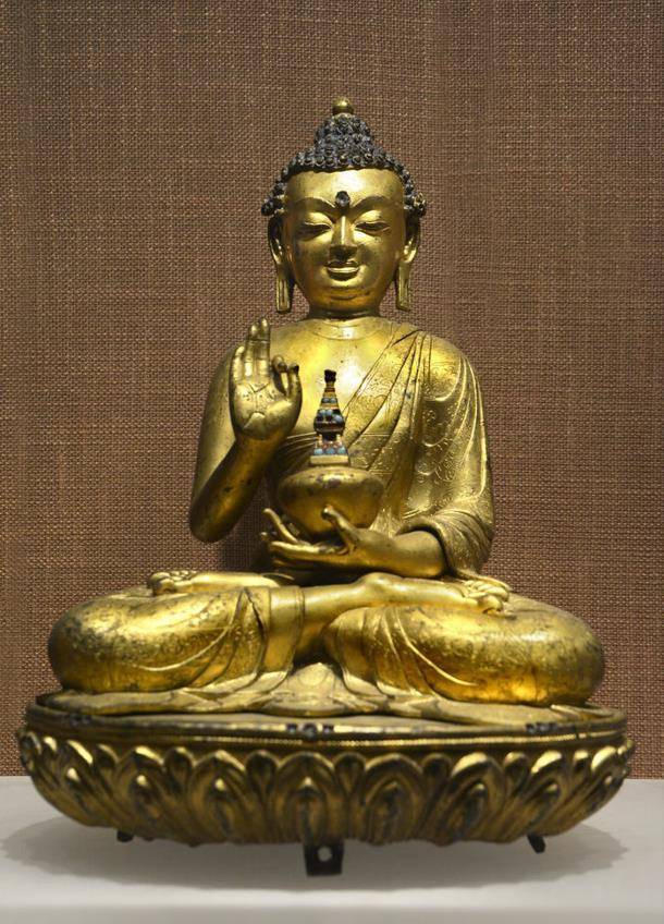 无关迷信而是经验_家庭_佛像_杂物